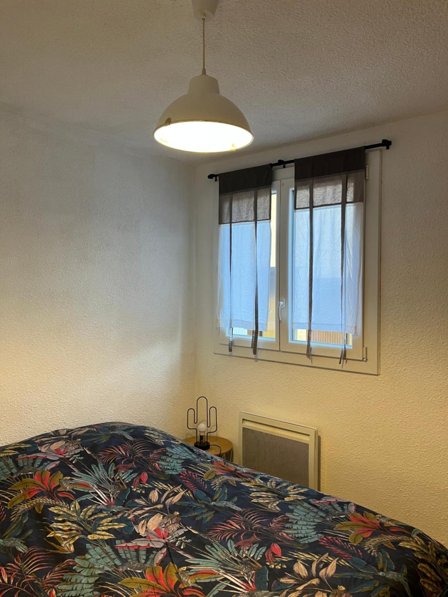Appartement Moderne & Chaleureux グレウー・レ・バン エクステリア 写真